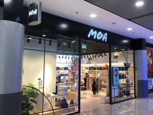 Diseño de escaparates post pandemia: un nuevo mundo para el retail - Moa (Escaparate)